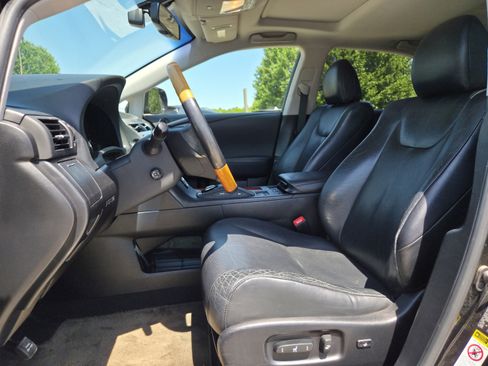 Used 2011 Lexus RX 350 2WD w/ Premium Pkg image 6
