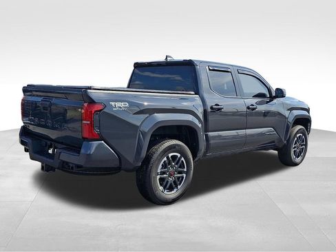 Used 2024 Toyota Tacoma TRD Sport AWD/4WD image 6