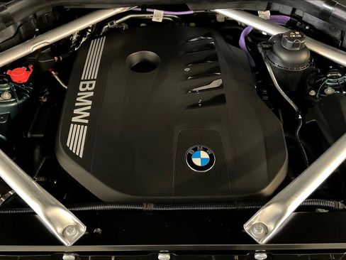 New 2026 BMW X5 sDrive40i w/ Premium Package image 17