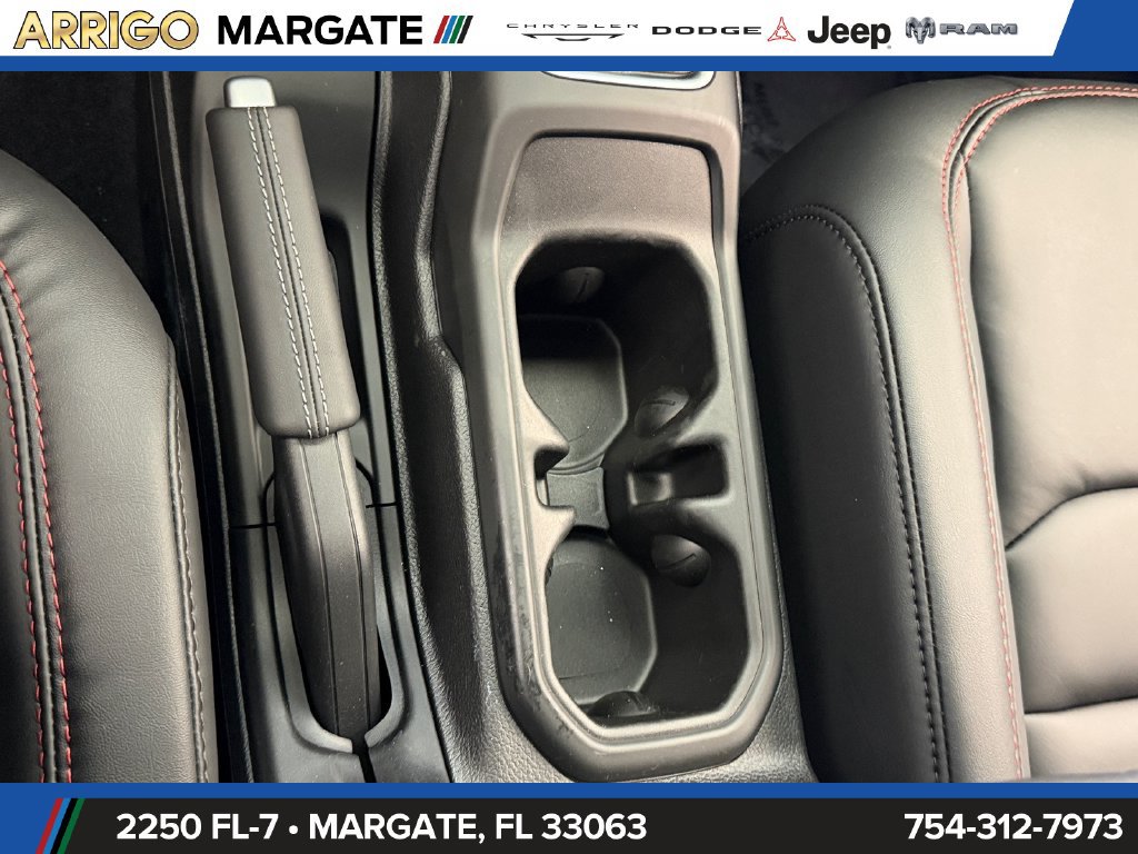 Used 2026 Jeep Wrangler Unlimited Rubicon 392 w/ Quick Order Package 27X Moab AWD/4WD image 29