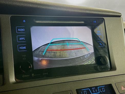 Used 2017 Toyota Sienna LE FWD image 22