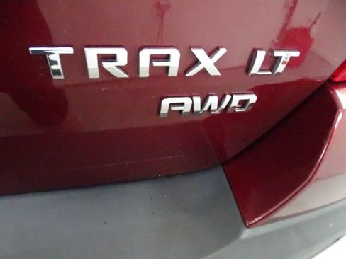 Used 2016 Chevrolet Trax LT w/ LT Convenience Package AWD/4WD image 23