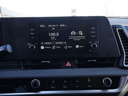 Used 2023 Kia Sportage LX image 38