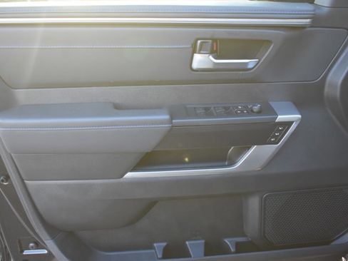 Used 2025 Toyota Tundra Platinum image 13