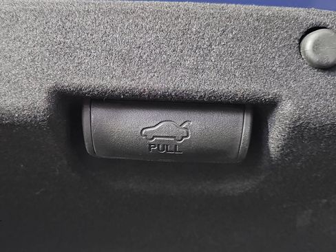 Used 2025 Kia K5 GT-Line w/ GT-Line Premium Package FWD image 11