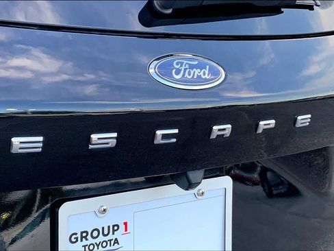 Used 2023 Ford Escape ST-Line w/ Tech Pack #1 FWD image 27