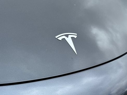 Used 2019 Tesla Model 3 Long Range AWD/4WD image 7