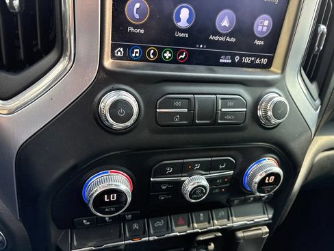 Used 2019 GMC Sierra 1500 SLT AWD/4WD image 14