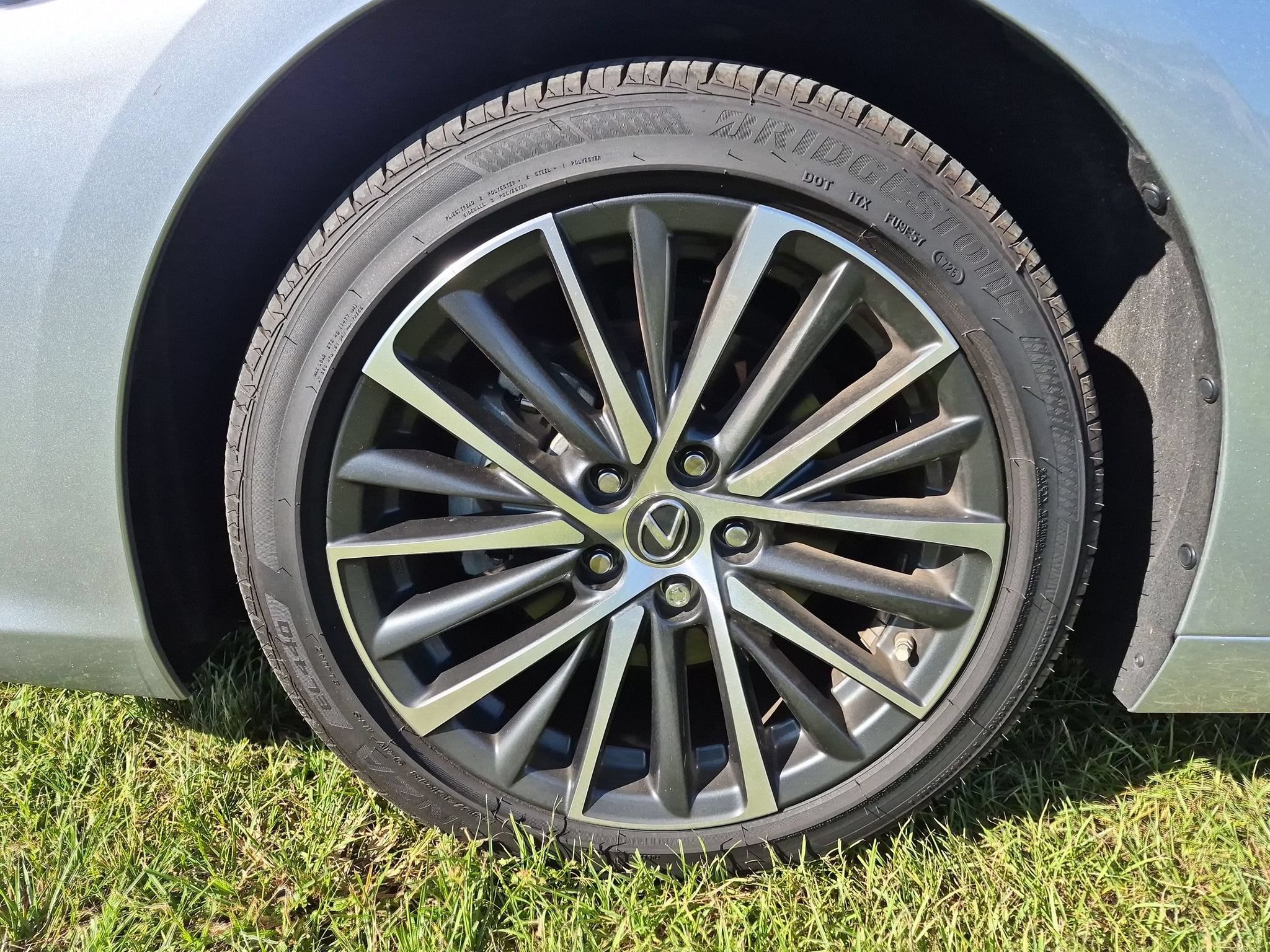 Used 2025 Lexus ES 350 w/ Premium Package FWD image 21