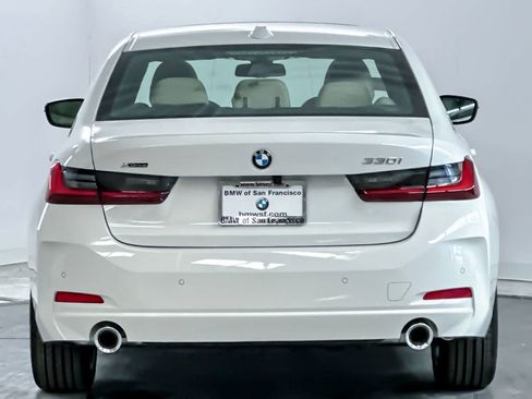 Used 2026 BMW 330i xDrive Sedan w/ Premium Package AWD/4WD image 7