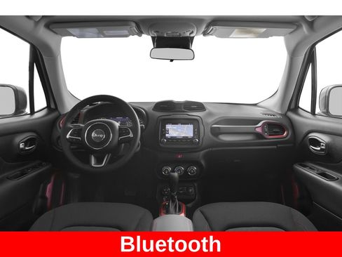 Used 2018 Jeep Renegade Trailhawk AWD/4WD image 8