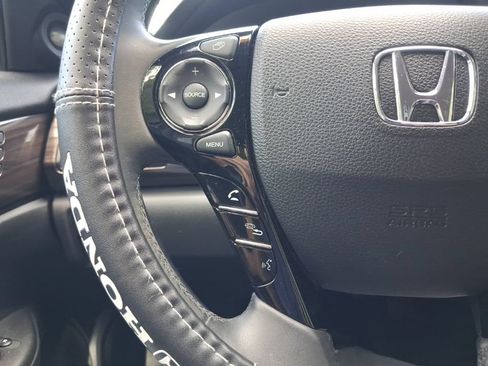 Certified 2017 Honda Accord Touring image 29