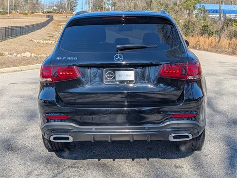 Used 2022 Mercedes-Benz GLC 300 GLC 300 w/ AMG Line image 6