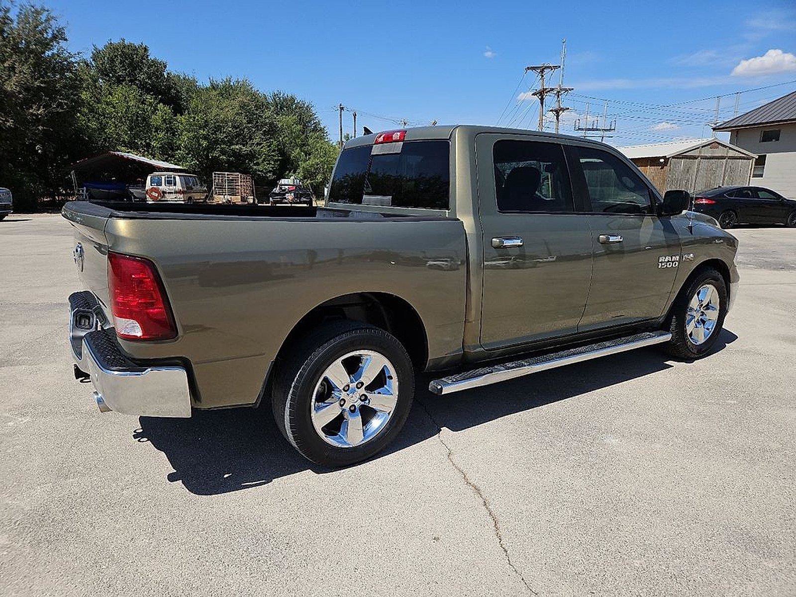 Used 2015 RAM 1500 Lone Star RWD image 8