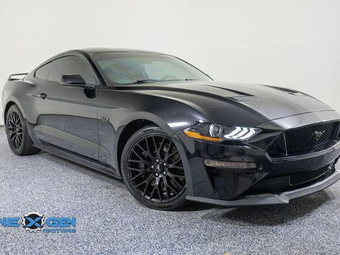 Used 2019 Ford Mustang GT Premium w/ GT Performance Package RWD image 1