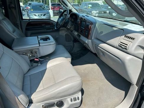 Used 2007 Ford F350 Lariat image 13