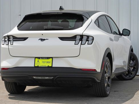 Used 2024 Ford Mustang Mach-E Select w/ Comfort Package Lite image 4