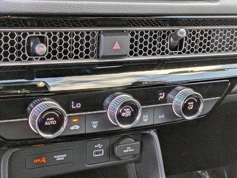 Used 2024 Honda Civic Sport image 13