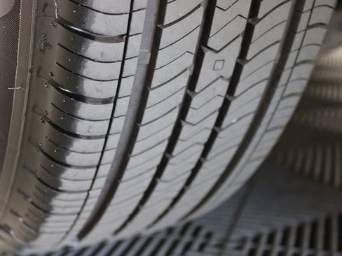 Used 2020 Chevrolet Malibu LS w/ Driver Confidence Package II image 38