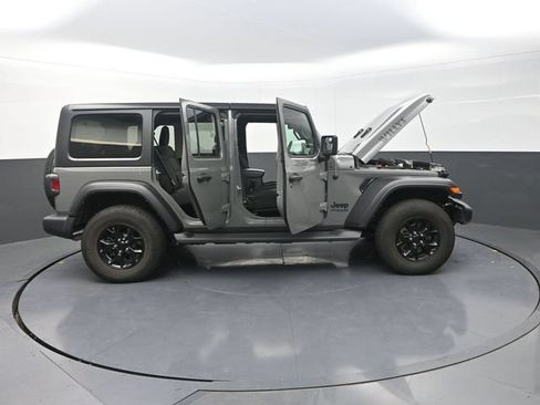 Used 2021 Jeep Wrangler Unlimited Sport AWD/4WD image 46