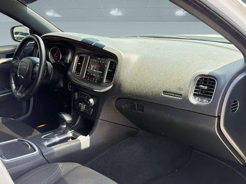 Used 2023 Dodge Charger SXT RWD image 28