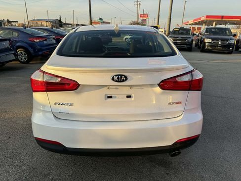 Used 2015 Kia Forte EX image 7