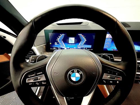 Used 2024 BMW X5 xDrive40i w/ Parking Assistance Package AWD/4WD image 13