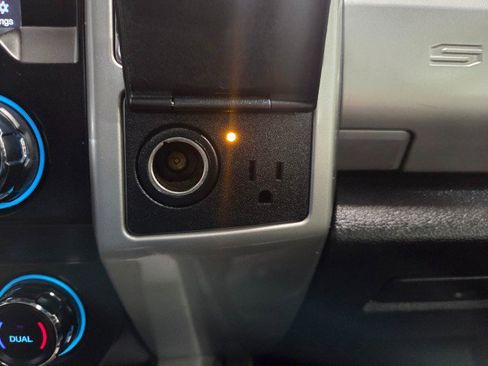 Used 2019 Ford F250 Lariat w/ Lariat Ultimate Package image 54