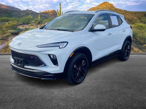 Used 2024 Buick Encore GX Sport Touring image 7