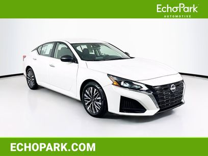 Used 2025 Nissan Altima 2.5 SV