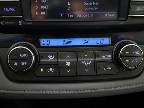 Used 2014 Toyota RAV4 XLE FWD image 24