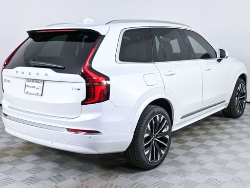 New 2026 Volvo XC90 T8 Ultra w/ Protection Package Premier AWD/4WD image 29