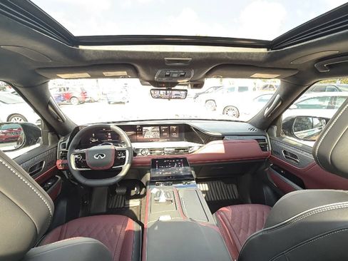 Used 2026 INFINITI QX80 Autograph AWD/4WD image 9