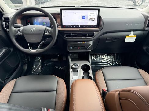 New 2026 Ford Bronco Sport Outer Banks w/ Outer Banks Tech Package+ AWD/4WD image 10
