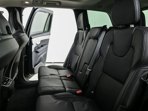 Used 2026 Volvo XC90 B6 Ultra w/ Protection Package AWD/4WD image 22