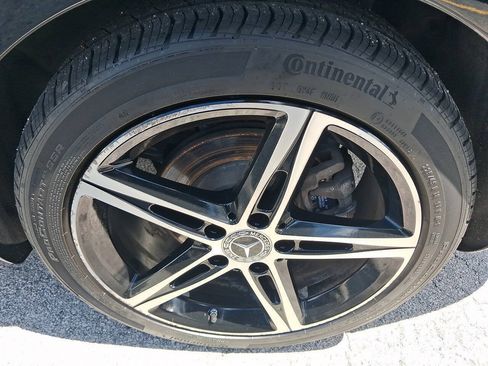 Used 2019 Mercedes-Benz A 220 4MATIC image 25