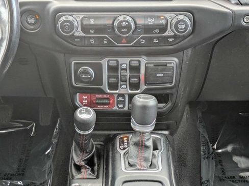 Used 2020 Jeep Gladiator Rubicon AWD/4WD image 23