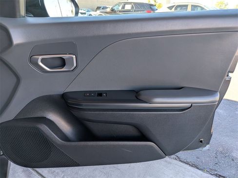 Used 2025 Kia K4 LXS image 33