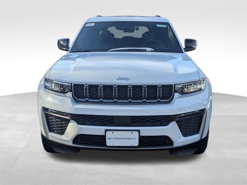 New 2026 Jeep Grand Cherokee Limited image 8