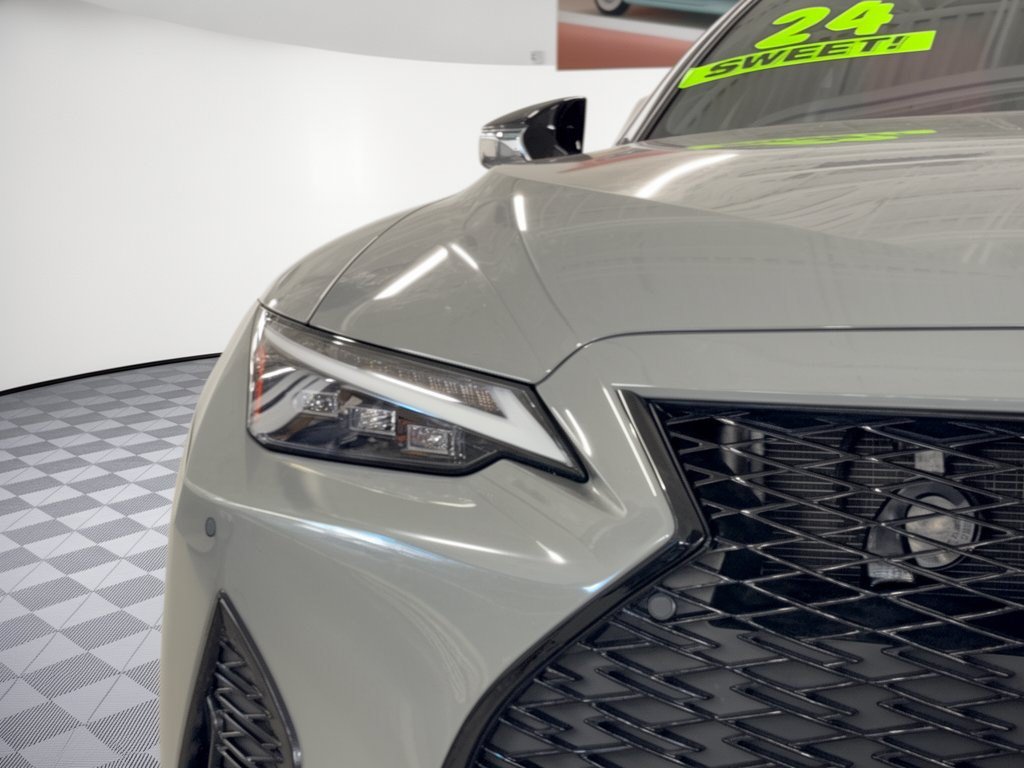 Used 2024 Lexus IS 350 F Sport RWD image 12