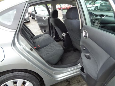 Used 2013 Nissan Sentra FE+ SV image 17