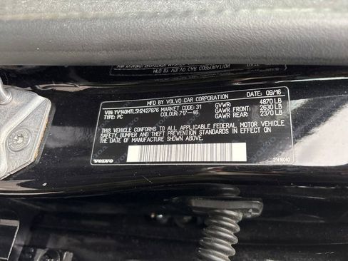 Used 2017 Volvo S60 T5 Dynamic w/ Vision Package image 32