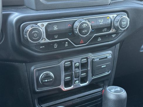 Certified 2021 Jeep Wrangler Unlimited Sport image 20