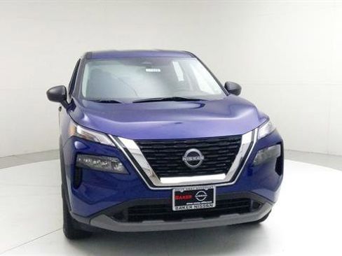 Certified 2023 Nissan Rogue S FWD image 2