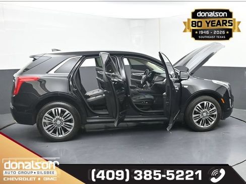 Used 2017 Cadillac XT5 Premium Luxury w/ Driver Assist Package FWD image 21