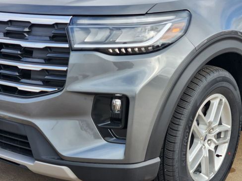 New 2026 Ford Explorer Active w/ Active Comfort Package RWD image 6