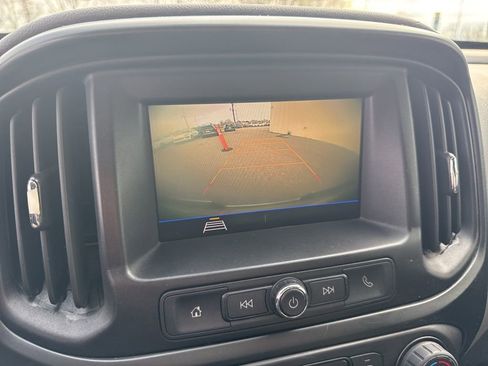 Used 2020 Chevrolet Colorado W/T image 17