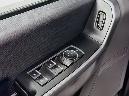 Used 2023 Ford F150 XLT AWD/4WD image 19
