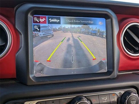 Used 2020 Jeep Gladiator Rubicon image 20