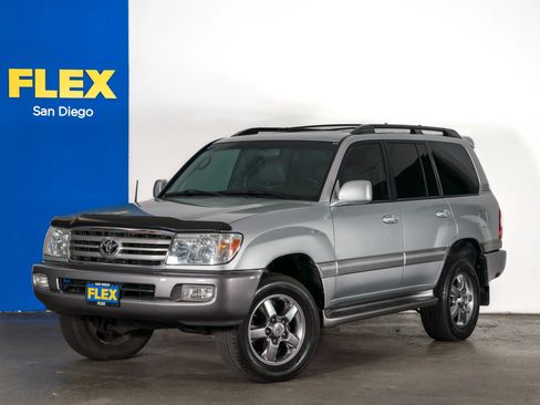 Used 2006 Toyota Land Cruiser AWD/4WD image 1